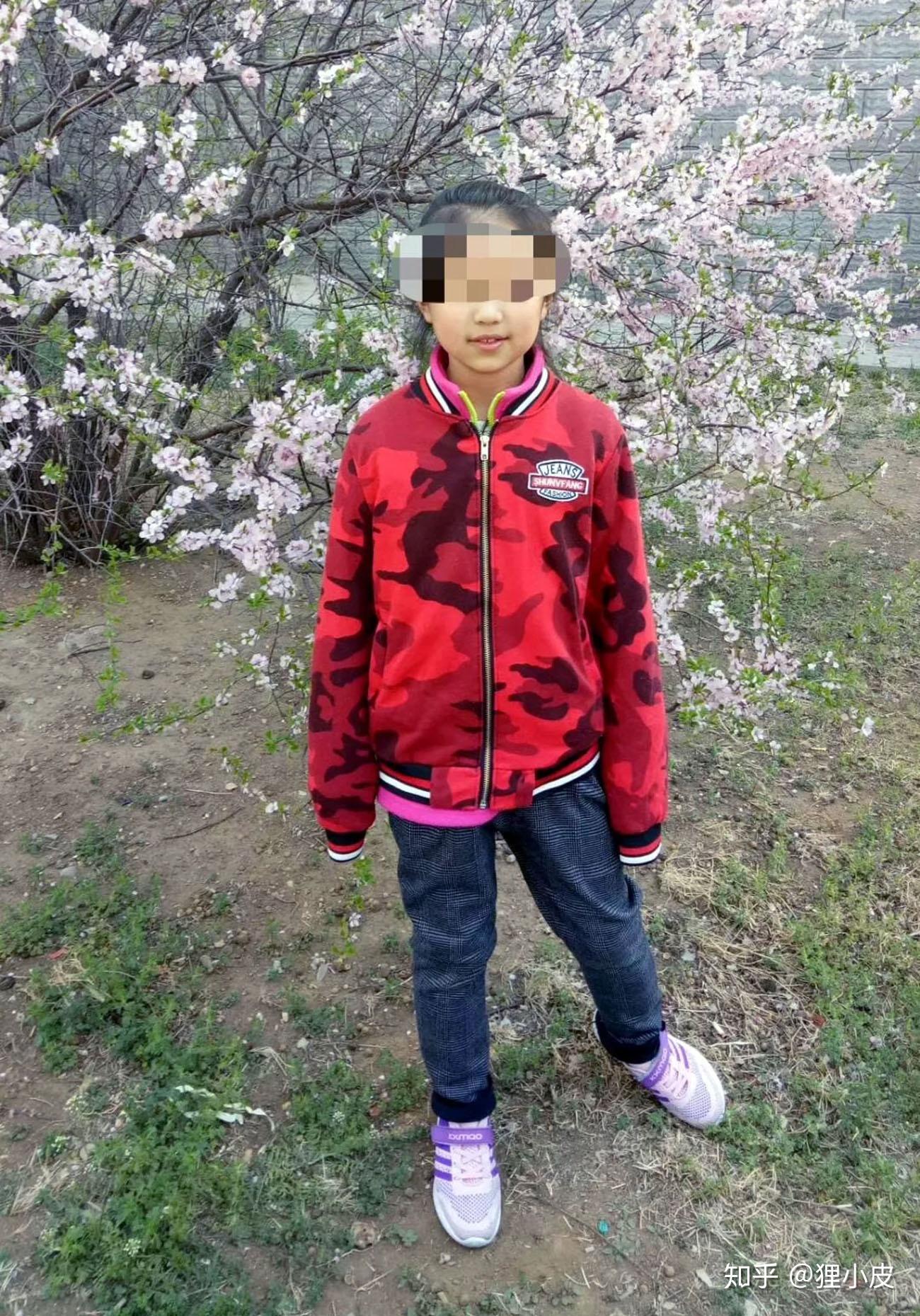 9岁男孩儿电梯内蹦跳遇故障大哭多少孩子的恶作剧变成了悲剧