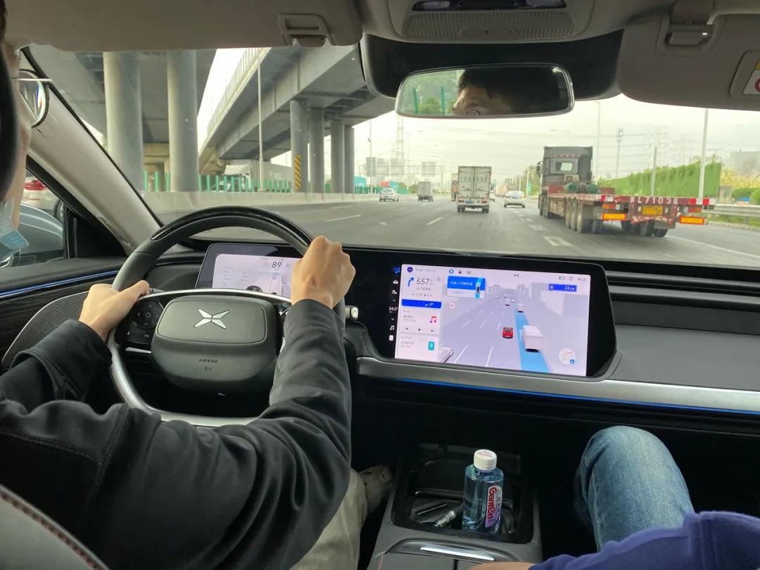 试驾体验小鹏自动驾驶敢叫板特斯拉小鹏ngp的实力怎么样