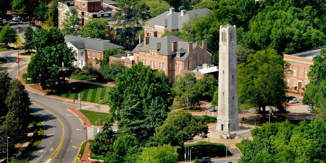 university of arizona亚利桑那大学亚利桑那大学,简称ua,美国最负
