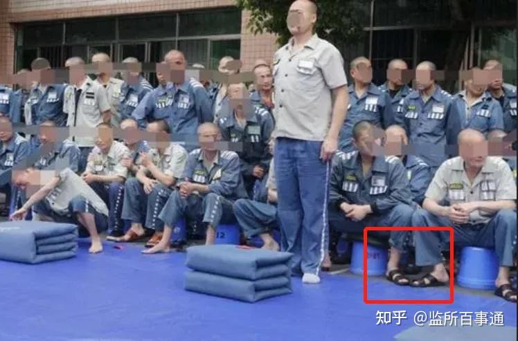 监狱服刑人员的囚服，为什么长这个样子？ - 知乎