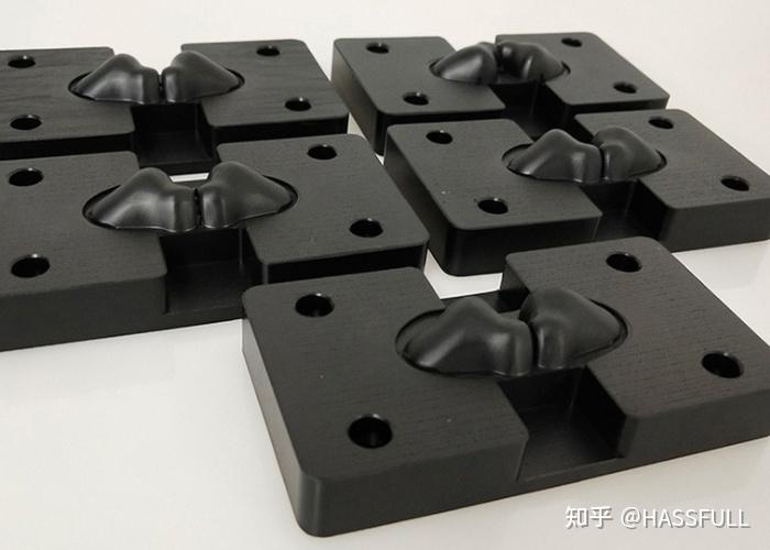 数控龙门动梁和定梁哪个好（POM赛钢工程塑料龙门加工中心与数控龙门铣的几大区别！）定梁式数控龙门铣床，学到了，