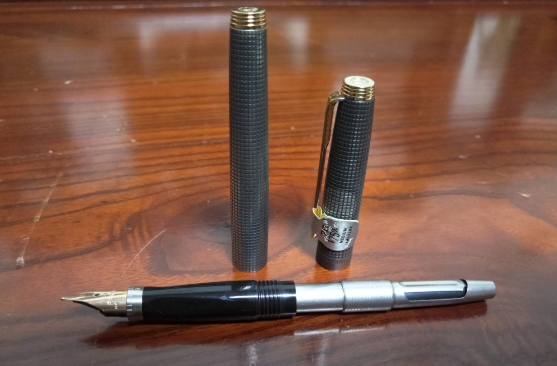 西沉配套的银币西沉的银币,为西班牙银币,说是银币