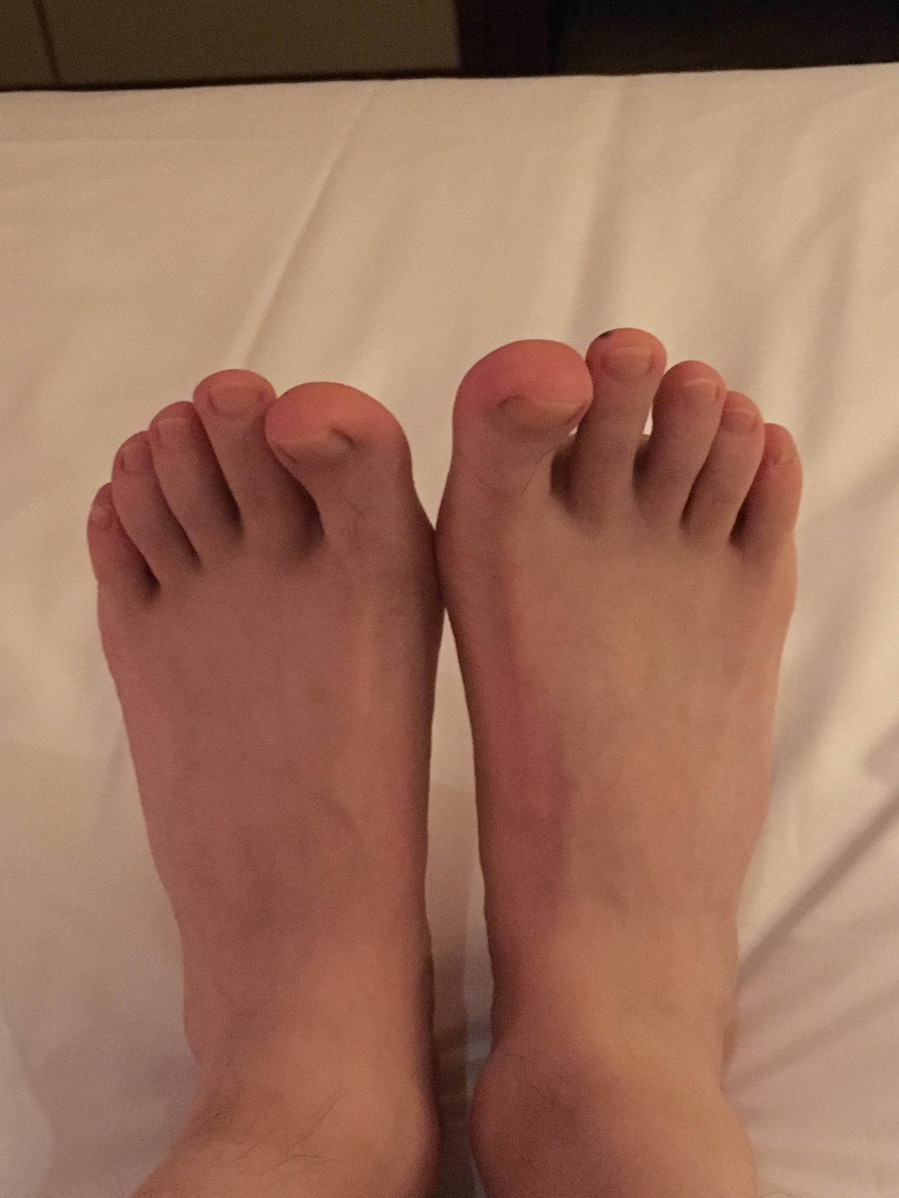 男孩子有一双好看的脚是一种什么样的体验