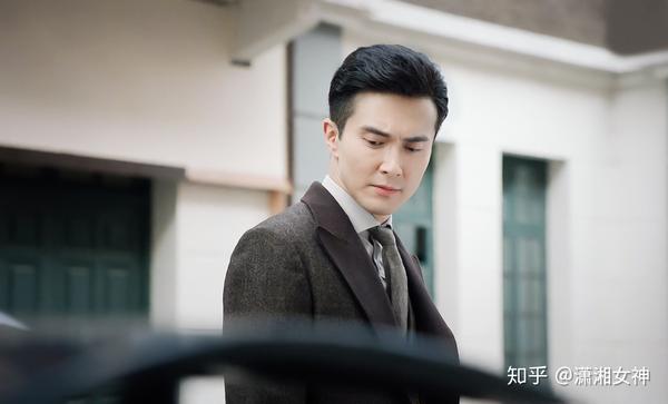 如何评价高伟光在《旗袍美探》中饰演的罗秋恒?