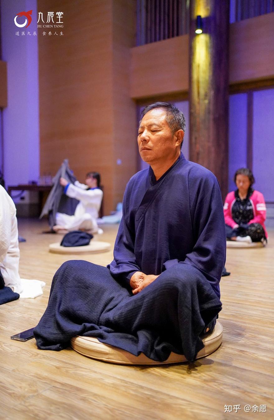 道医马元刚武当山云游排毒辟谷的好处你真的了解吗