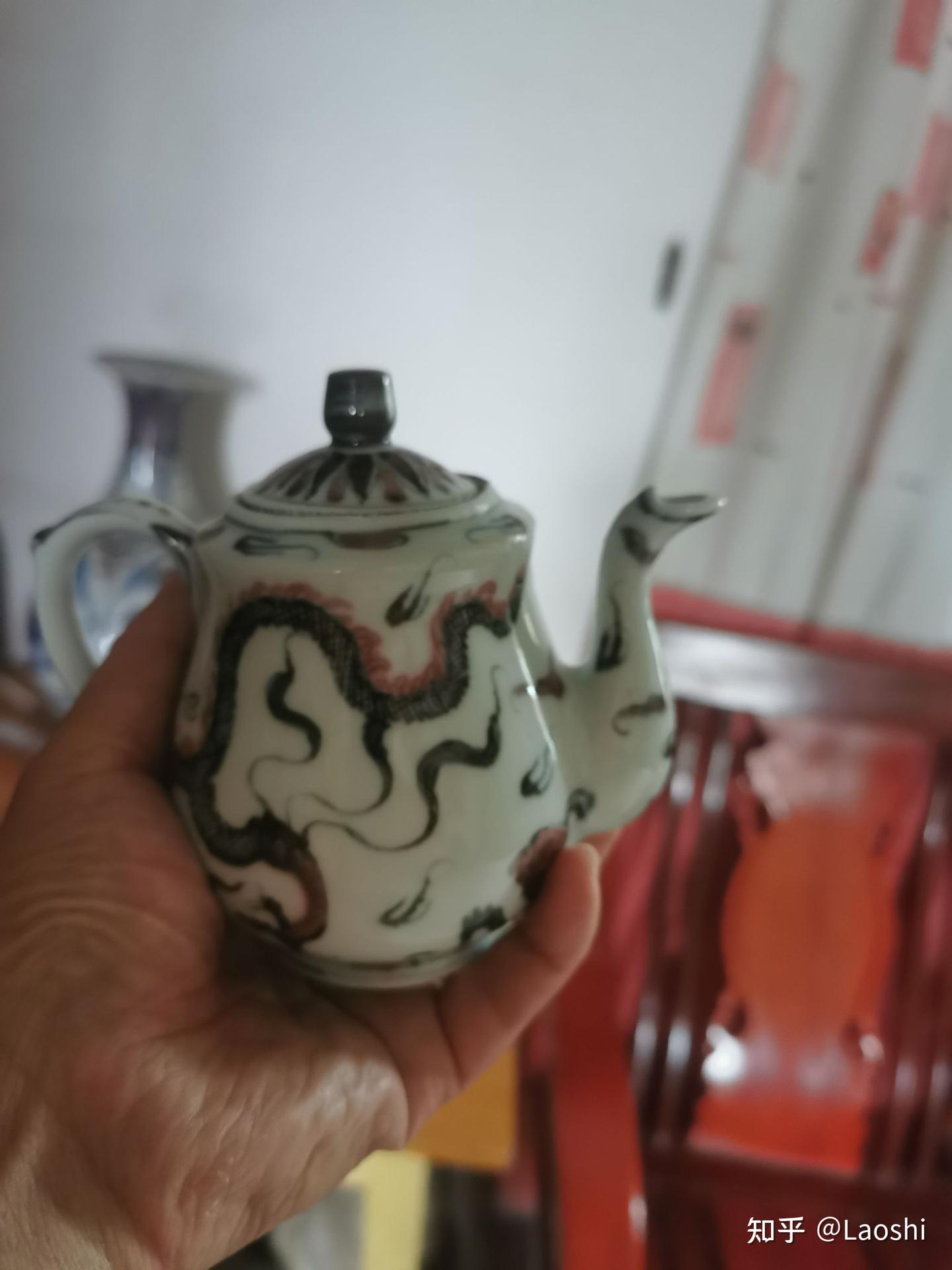 大明建文年制釉里红青花海水龙纹把壶赏析- 知乎