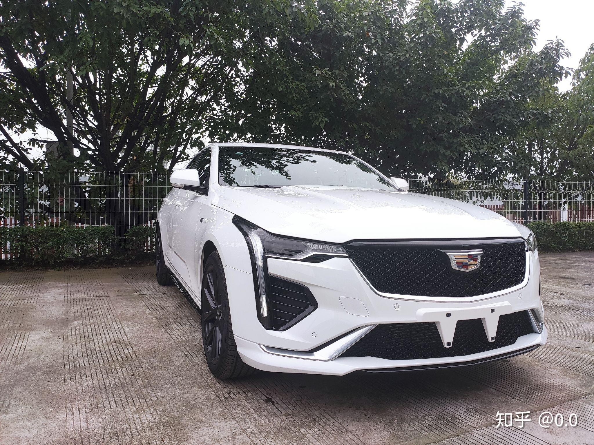 凯迪拉克ct4云海白