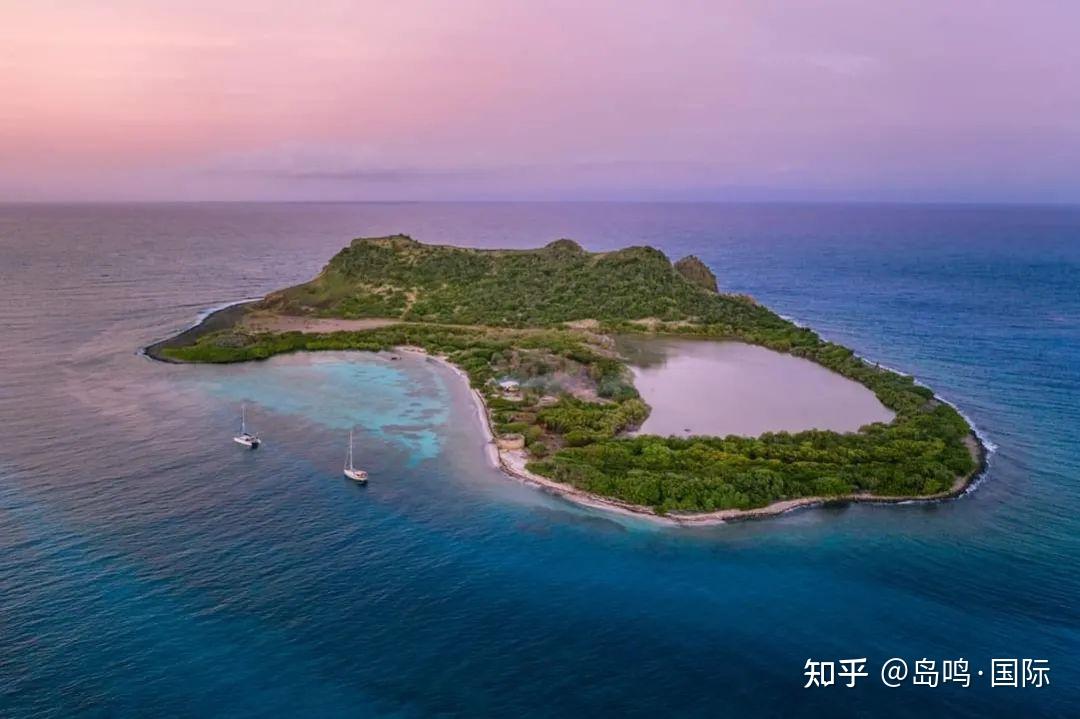 0074salineisland拥有盐池泻湖和历史遗迹的加勒比海岛