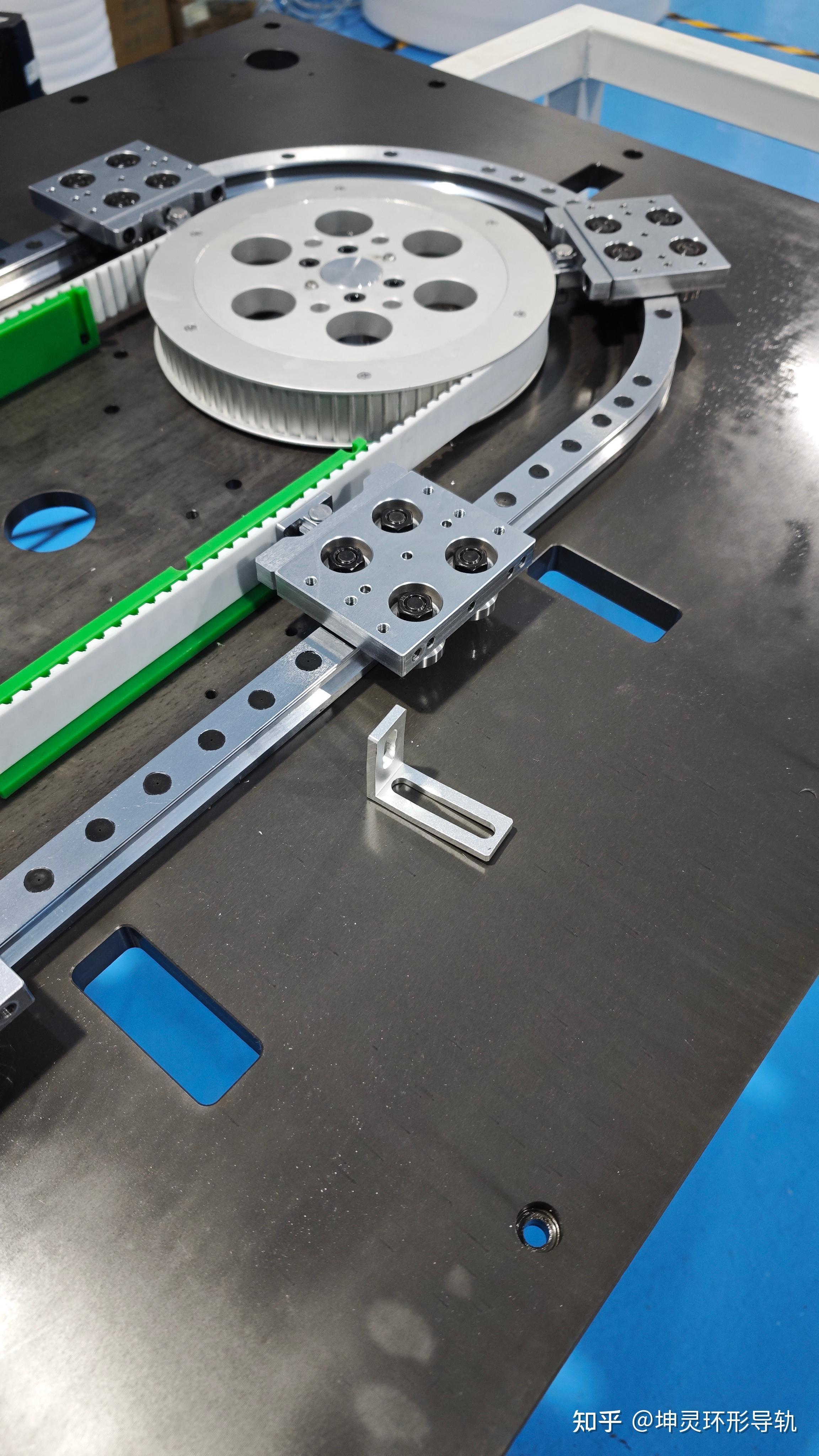 环形导轨之滑块负载