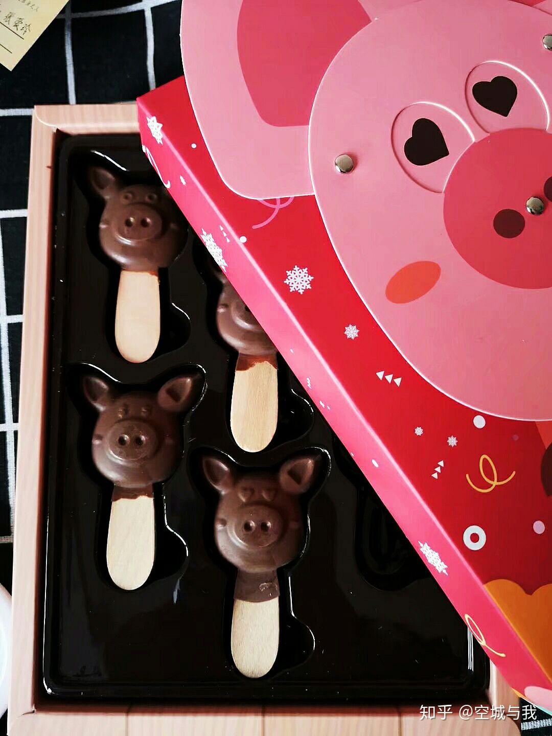 猪小哼巧克力猪猪形哦超级可爱送女友哄娃神器