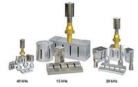 超声波焊接机主要用于热塑性塑料的二次连接,相比其他传统工艺(如胶粘
