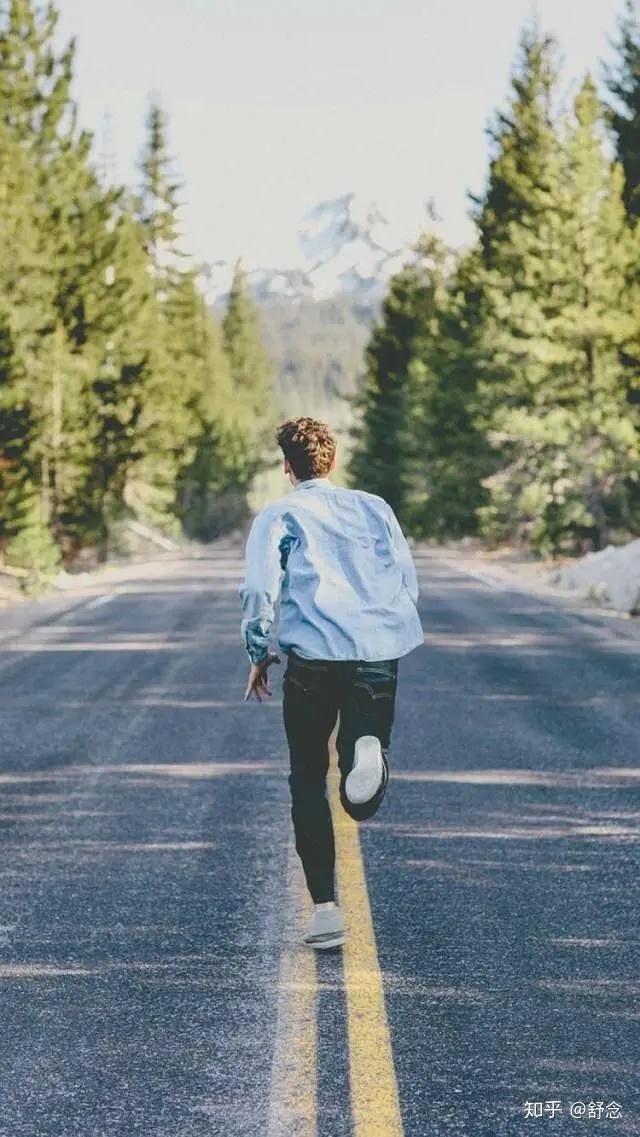 负压前行步履维艰原来逃避才是生命的另一扇窗