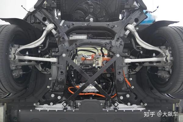 小米SU7全网首拆!做工用料主流水准 - 知乎