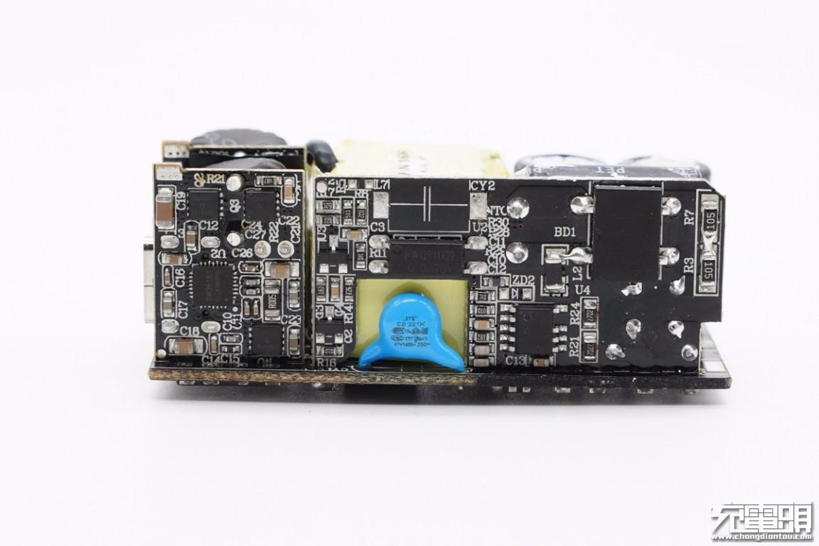 拆解报告:baseus倍思65w 2c氮化镓快充充电器 - 知乎
