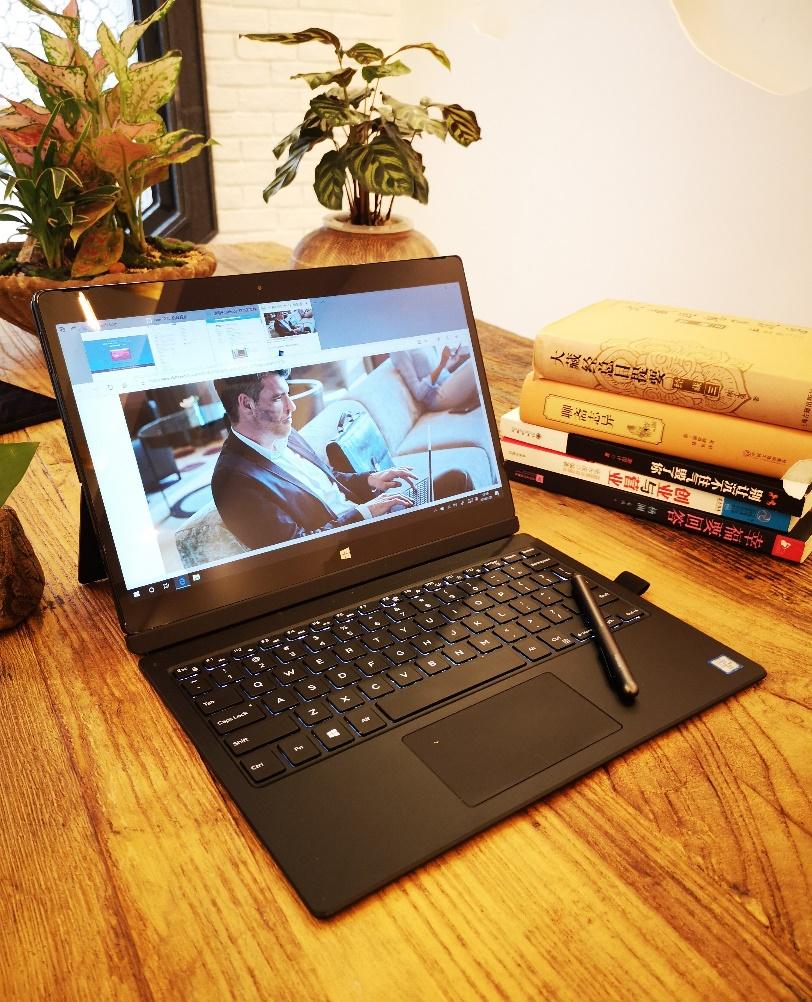 评测戴尔latitude7275