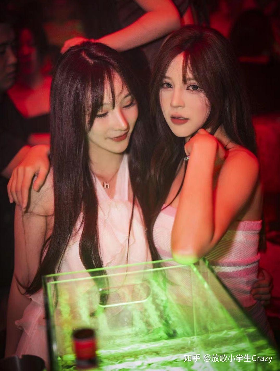 接下来说一些前头的岗位哈!