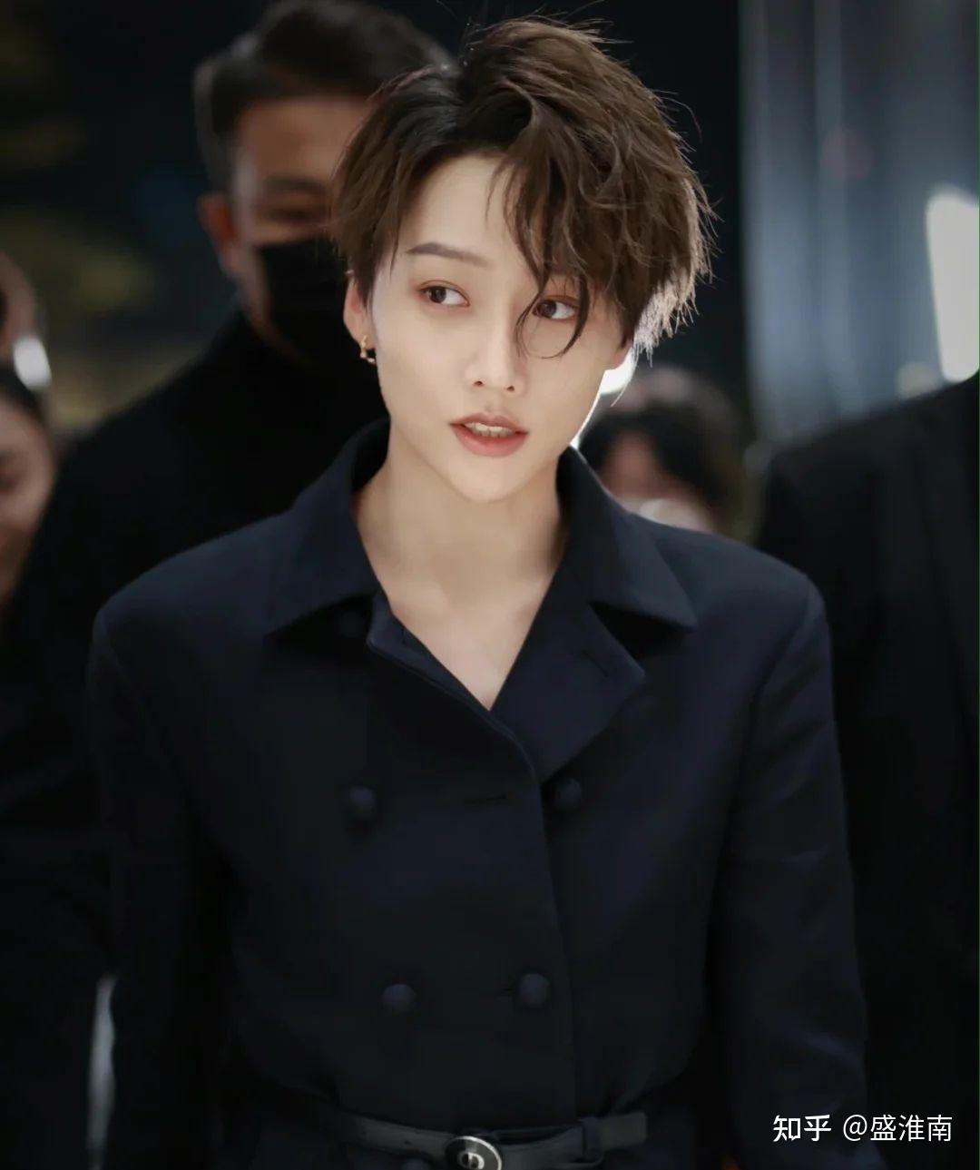 你身边有没有特别帅的女生帅炸天的那种