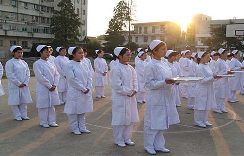 初中男生讀成都衛生學校好不好哪些衛校專業適合男生好就業