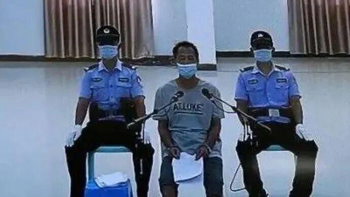 杀三个人会死刑吗 v2-c285b36a59432d937bc62a7d8882d36a_r.jpg