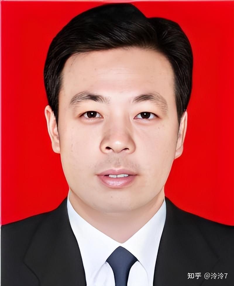 河南省周口市现任市委领导简介市委副书记是名80后