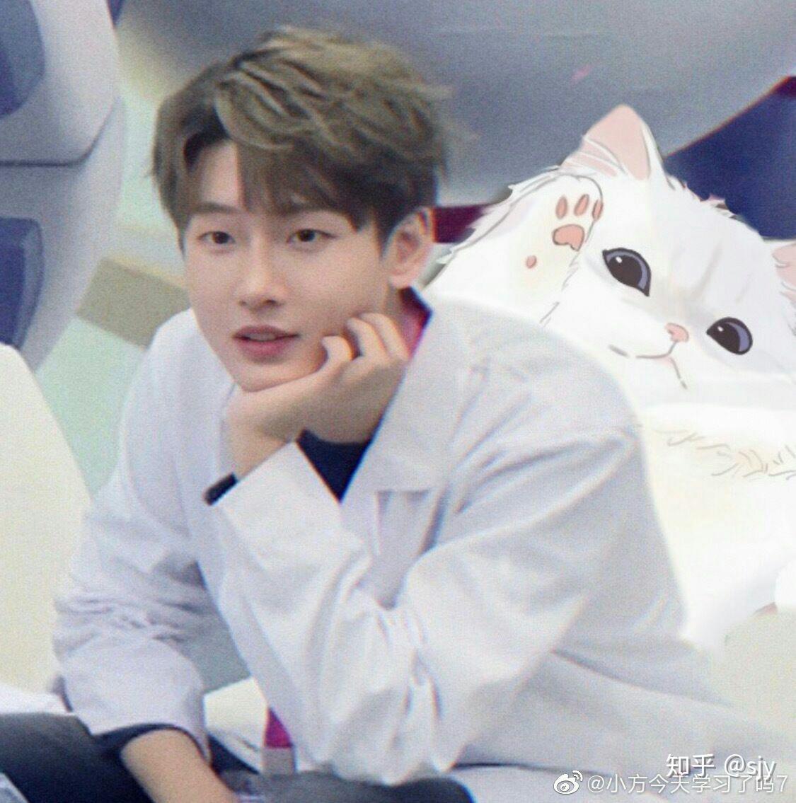 留下你手机里关于花少北的图片