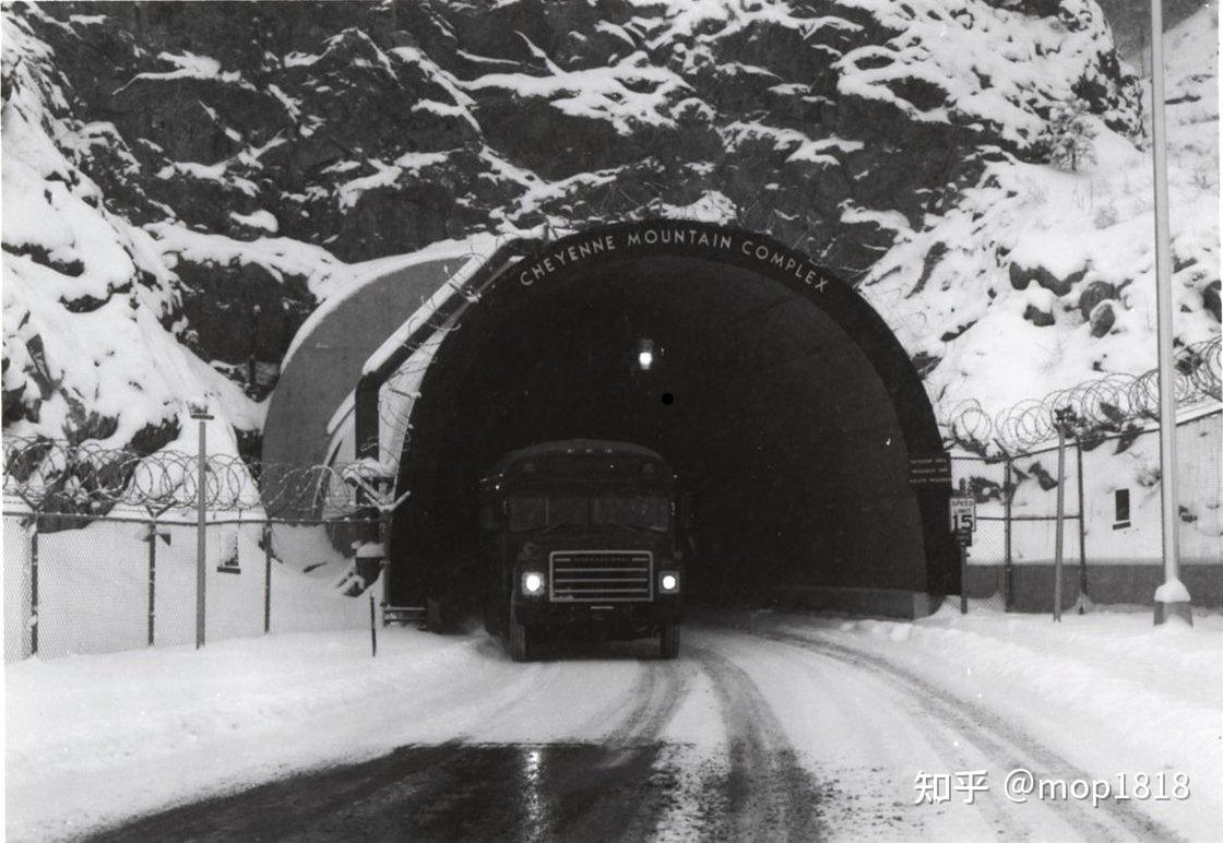【编译】北美防空司令部夏延山综合设施(NORAD Cheyenne Mountain Complex) - 知乎