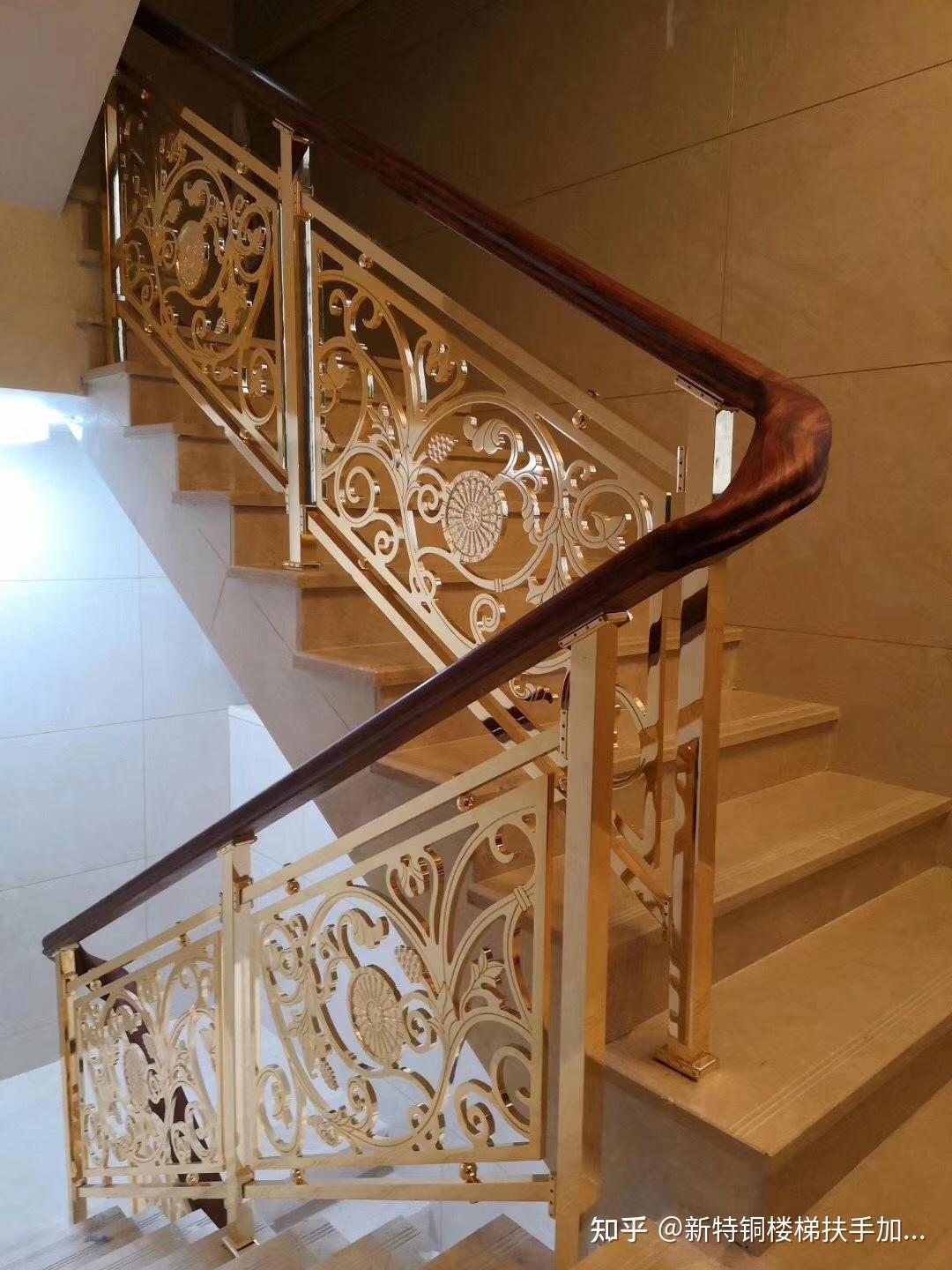 欧式铝板楼梯铝艺扶手栏杆大约数这几种