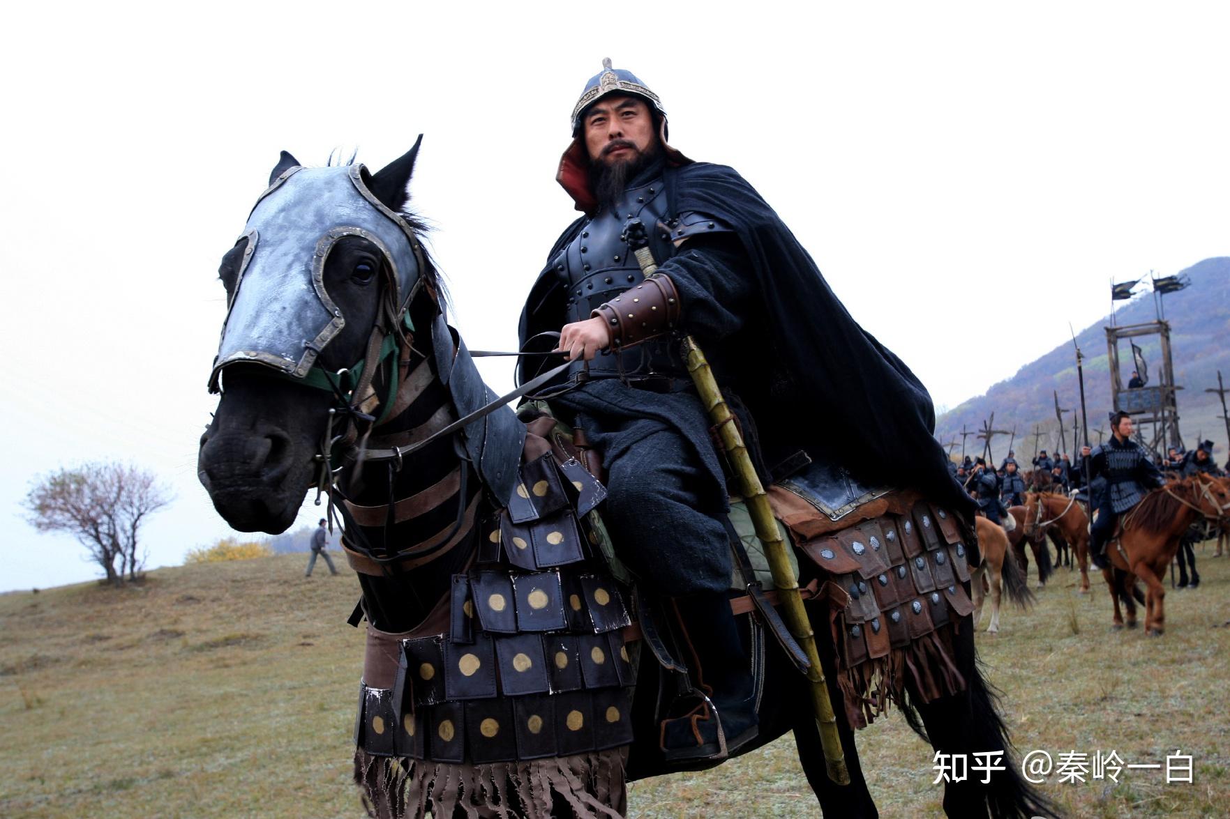 蒙毅在内辅佐朝政,蒙恬在外领兵打仗,作为父亲的蒙武躺在病榻之上