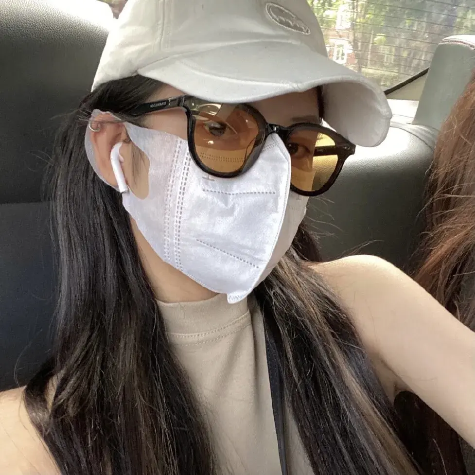 135张性冷淡风又有点a的女生头像 - 知乎