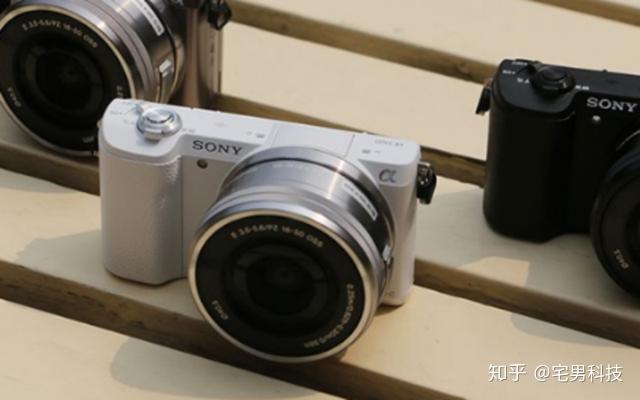 女友最爱,换个留影姿势让她乐开花!