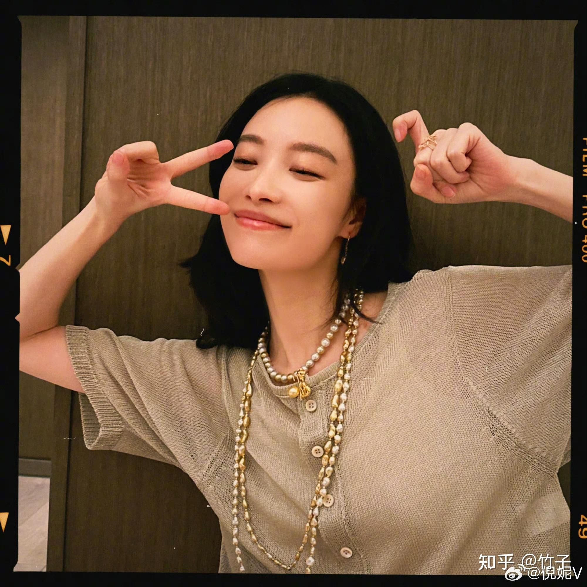 倪妮把珍珠项链戴得美出了天际 - 知乎