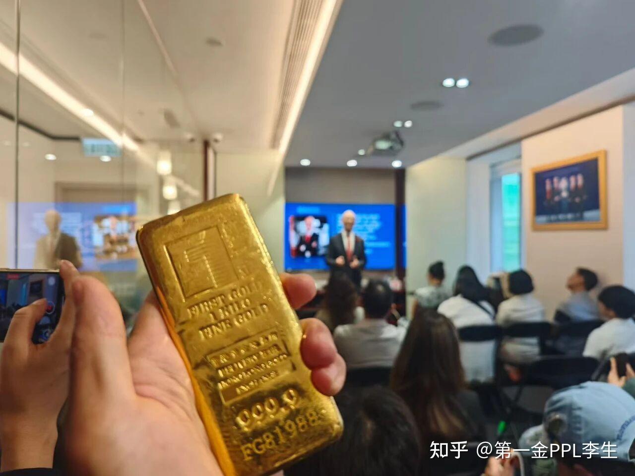 香港第一金：现货黄金逼近3800 美元！深度解析：这波暴涨远不止美联储降息- 知乎