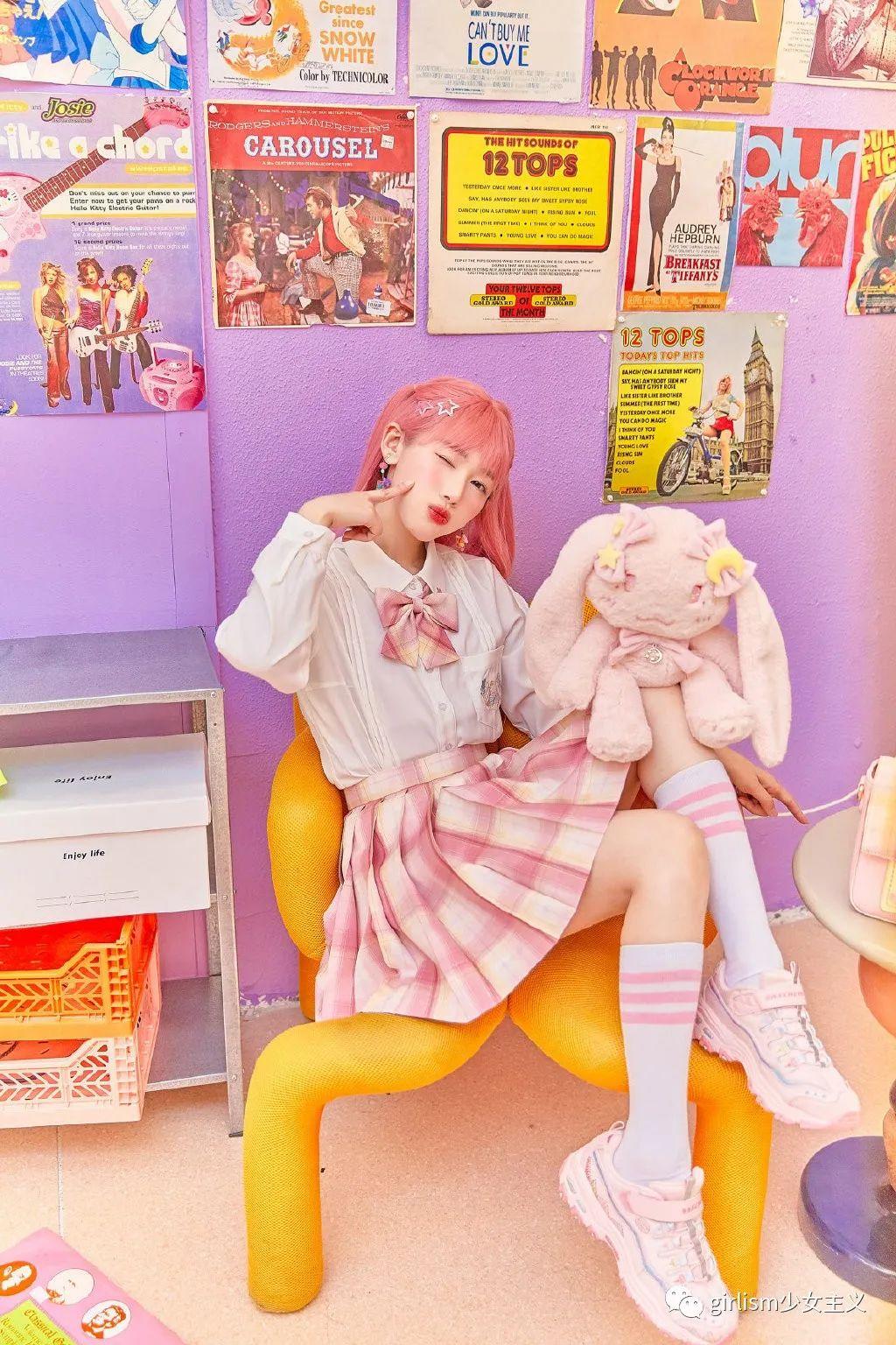 有没有什么貌美粉色jk格裙推荐