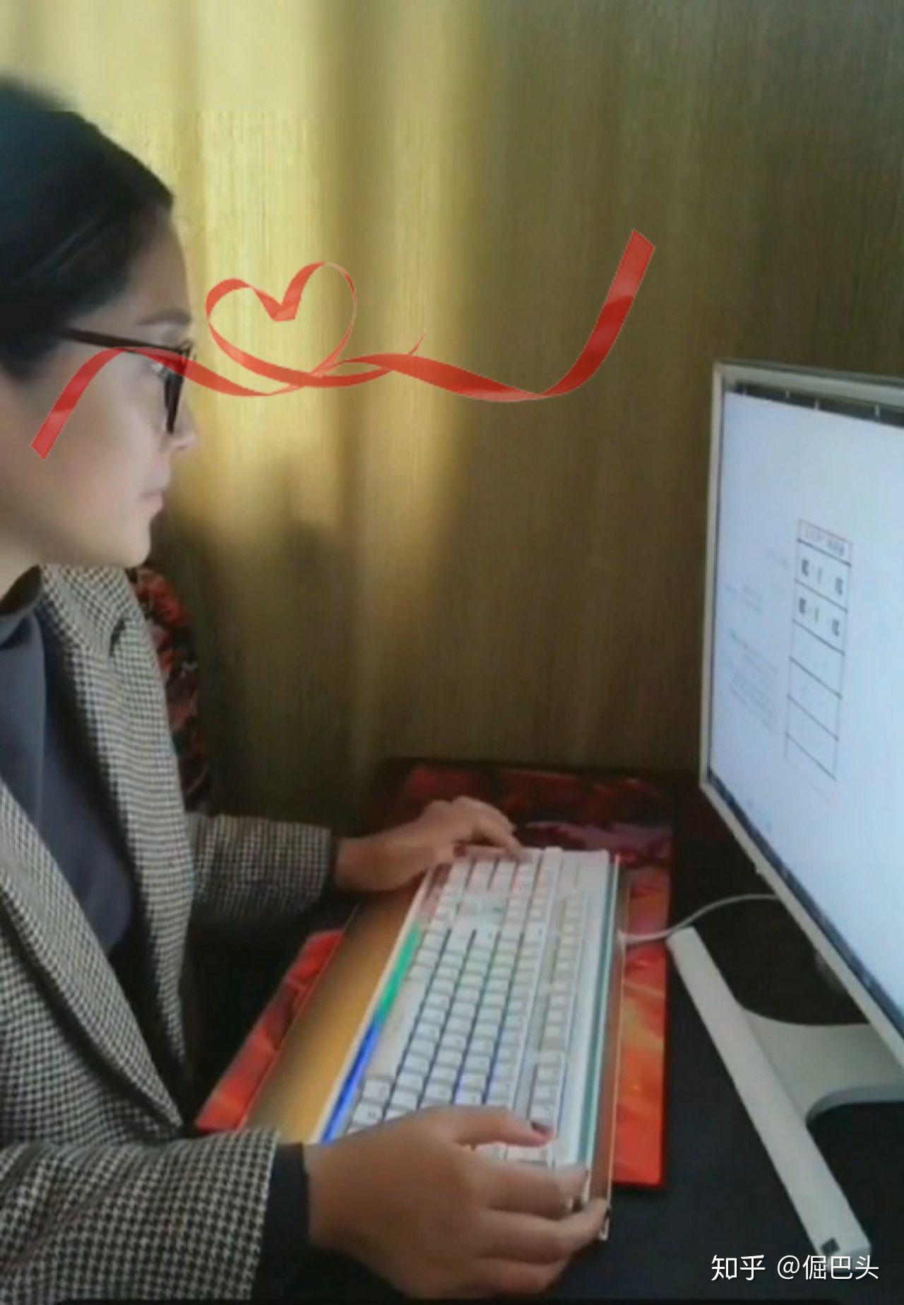 有适合大学生在校用电脑就能做的兼职么，求推！？