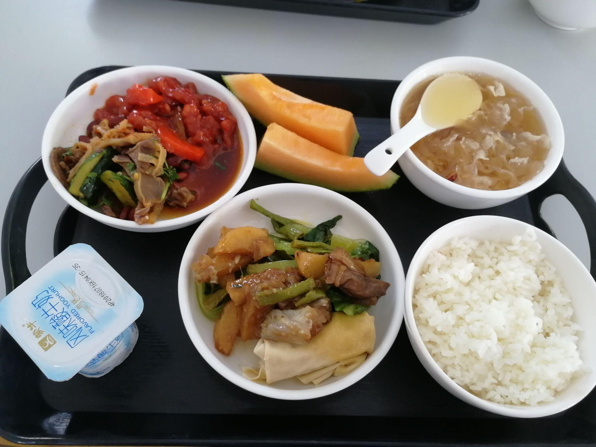 中午饭吃什么最满足