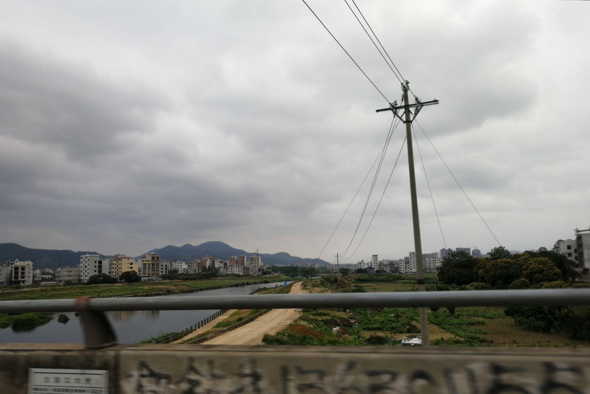 华为nova2s值得买吗?