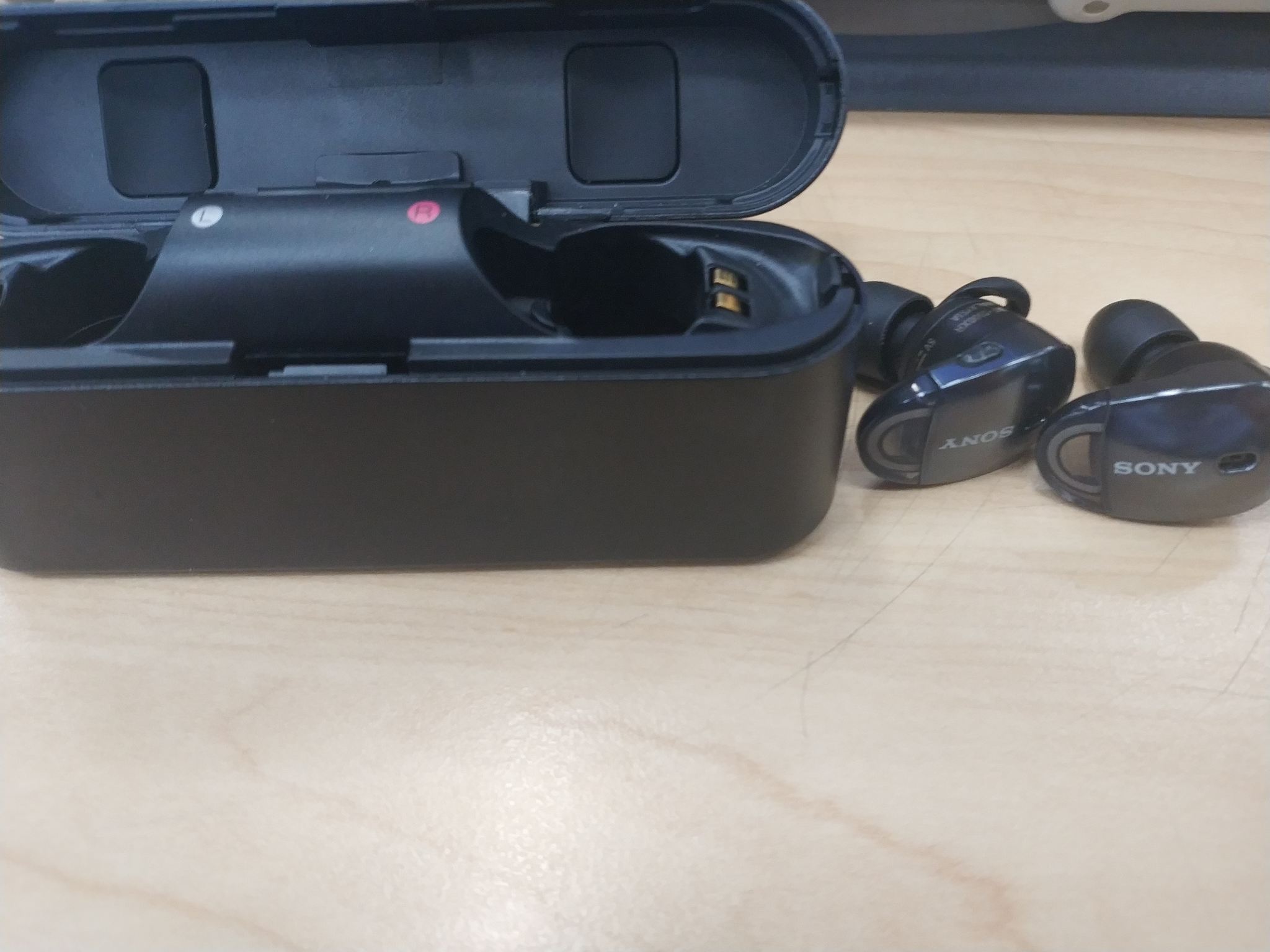 如何评价索尼推出的wf1000x无线降噪耳机?