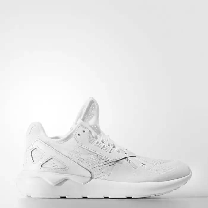 梦境解析,梦到丢了一只鞋的深层含义与心理暗示 梦境解析,梦到丢了一只鞋的深层含义与心理暗示