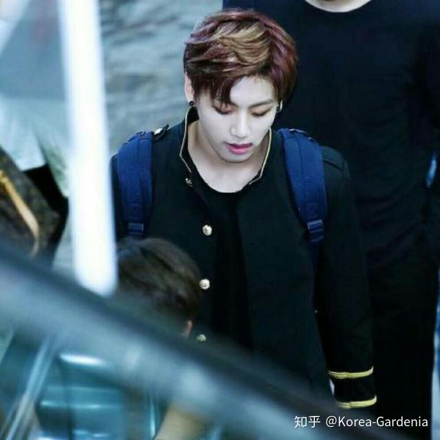 bts防弹少年团不一样的黄金忙内田柾国为什么被称为肌肉兔子