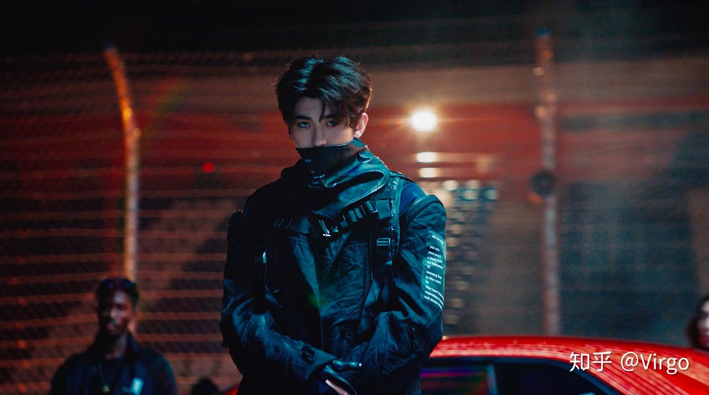 怎么评价蔡徐坤新歌《young》的mv?