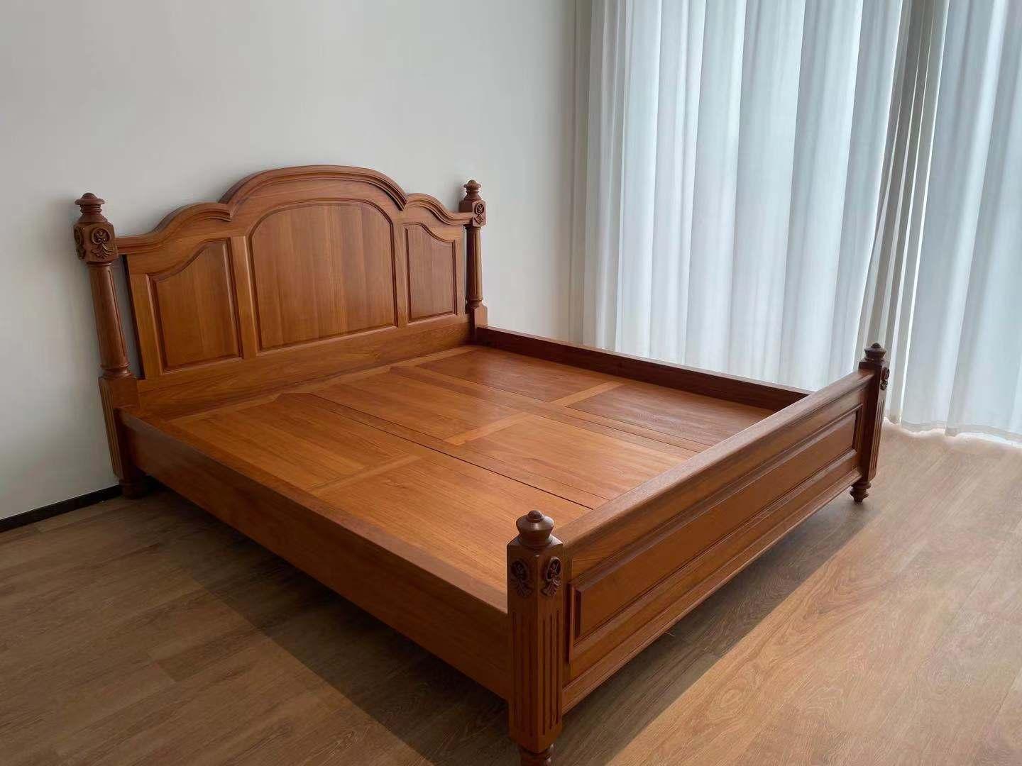 柚木跟红木比哪个好哪个更贵