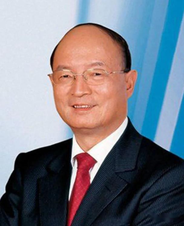 他是原中纪委第一书记的儿子，68岁担任全国政协副主席，73岁退休 - 知乎