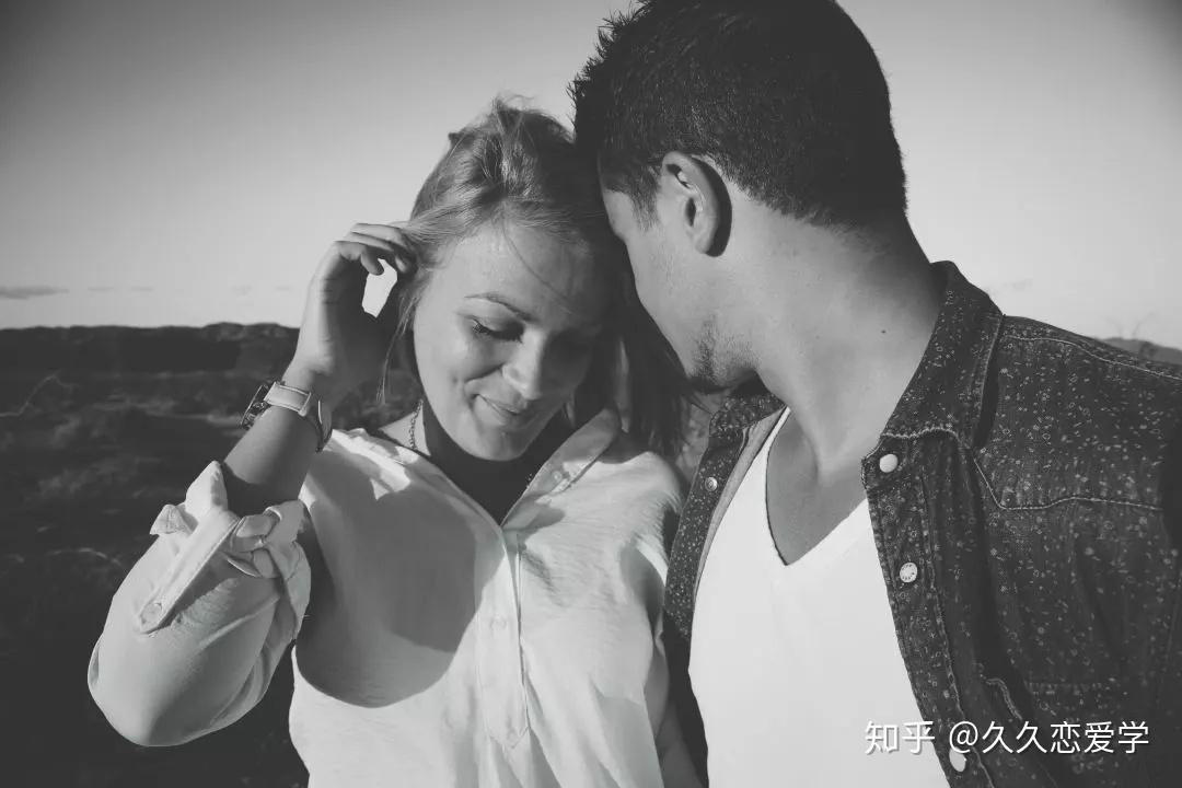看懂男人的"性"暗示,巧妙避开睡完就跑的渣男!