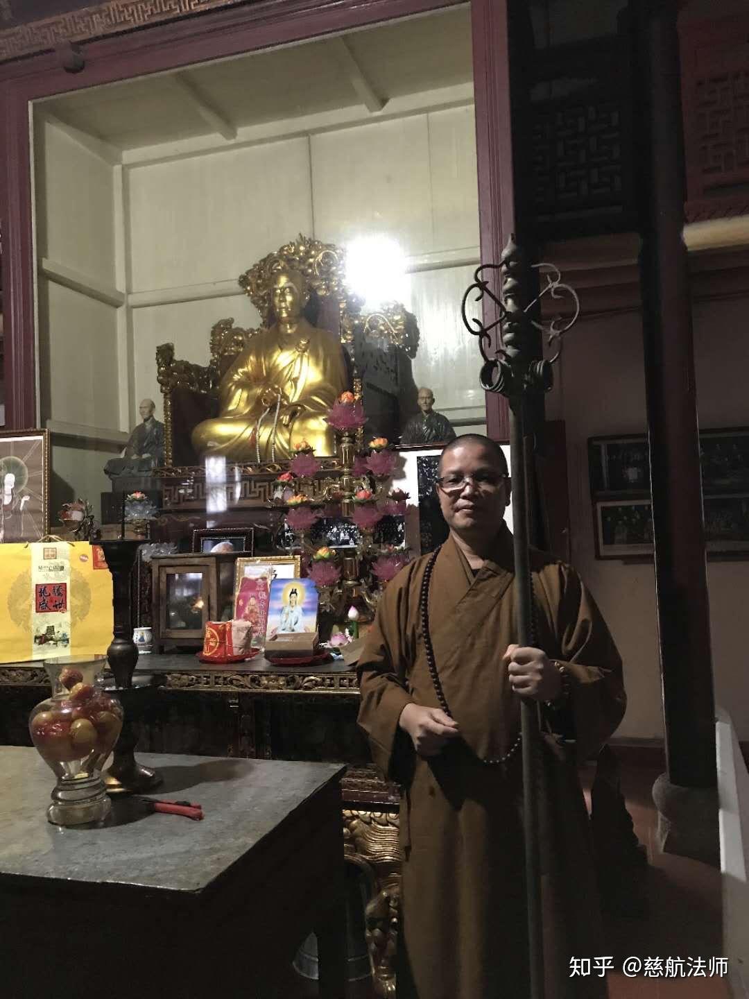 续佛慧命慈航法师