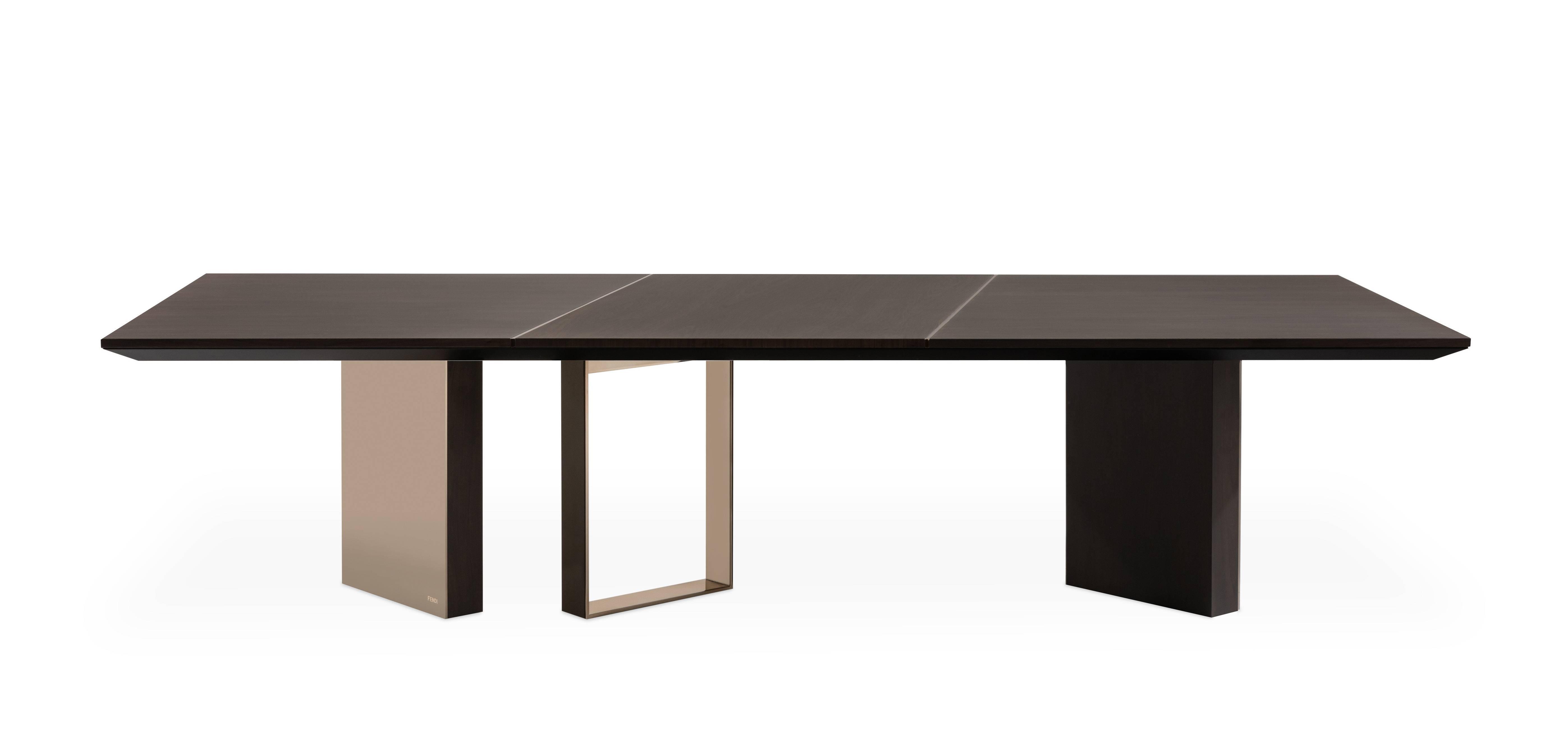 「morris桌子」重新诠释了fendi经典的标志性图案,是对astuccio主题的