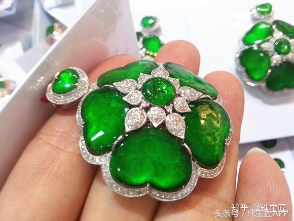 揭秘！翡翠直播里的帝王绿、老坑满绿&蓝水究竟能买吗？ - 知乎