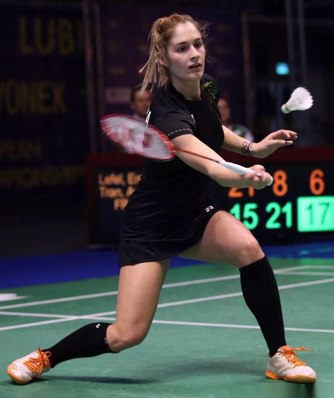 斯蒂法尼·斯托伊娃发挥稳定,战胜印尼波利/拉哈育组合获得首场胜利