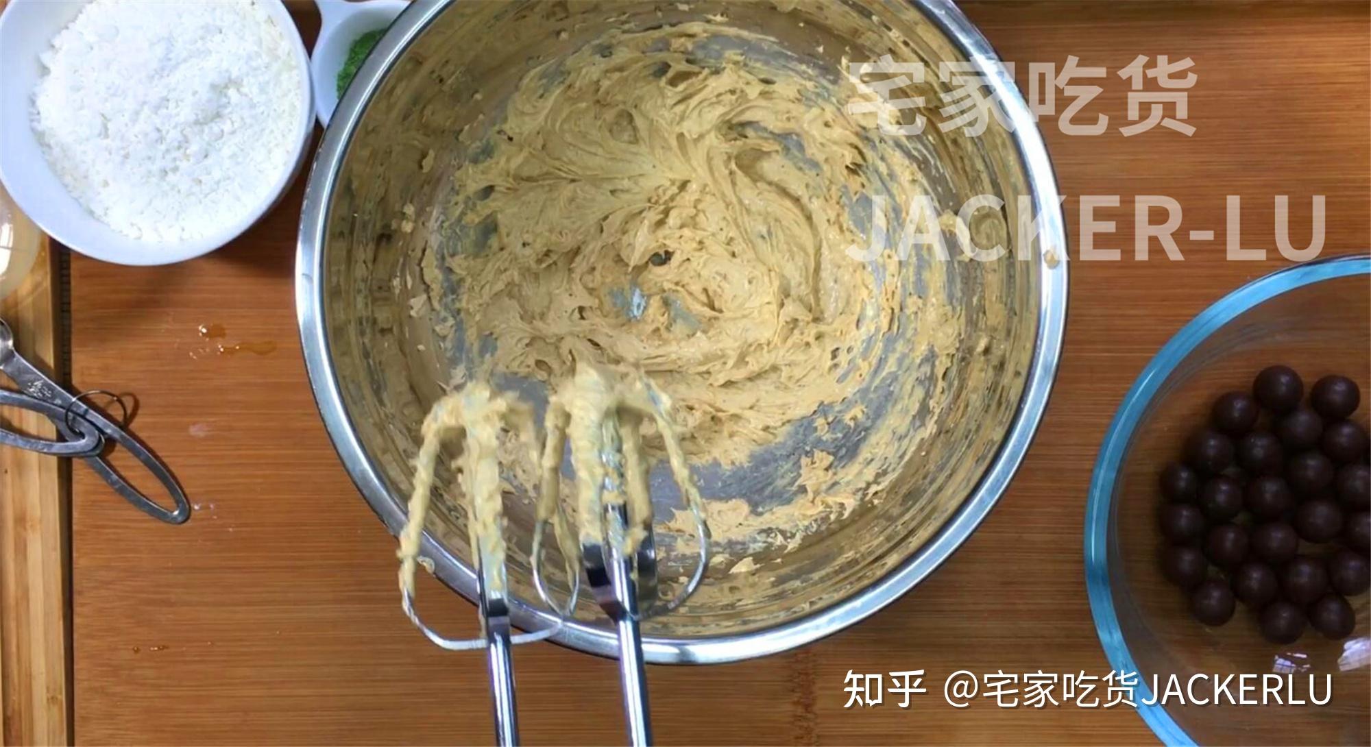 麦丽素抹茶软曲奇奇妙的口感好像变得加倍好吃了起来