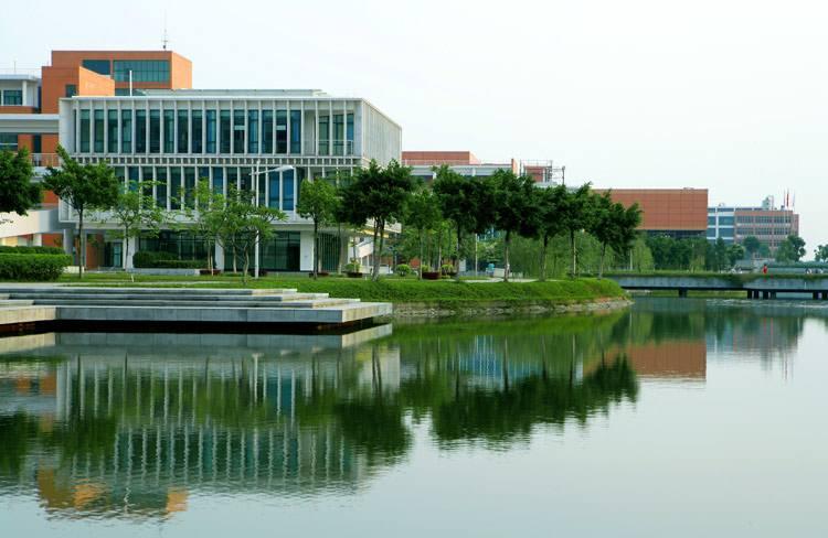 解读华南理工大学倾力发展医学院创建广州国际校区