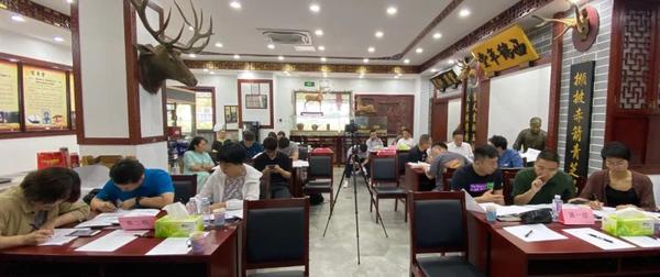 销售培训会主题_销售培训会主题_春季4月份销售主题